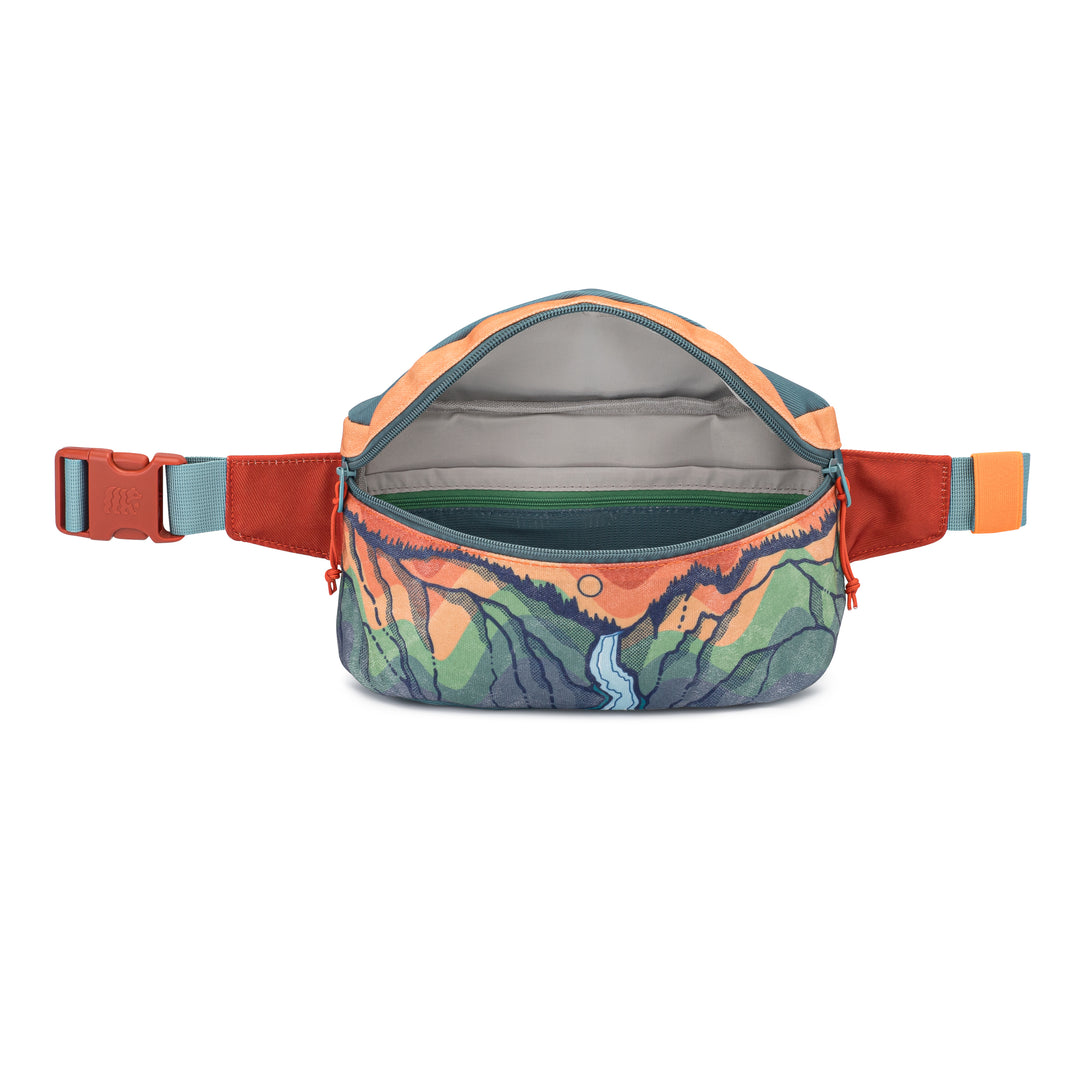 Yellowstone National Park Hip Pack