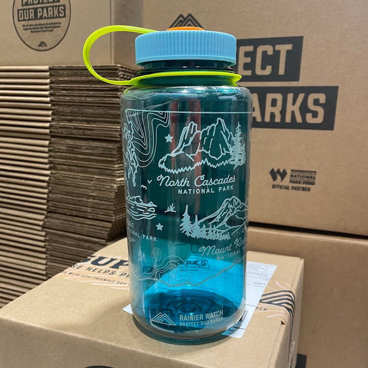 Washington National Parks - 32oz Water Bottle - Cerulean Blue + Sea Lid